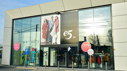 e5 opent nieuwe concept store in Zoersel - 02/2023