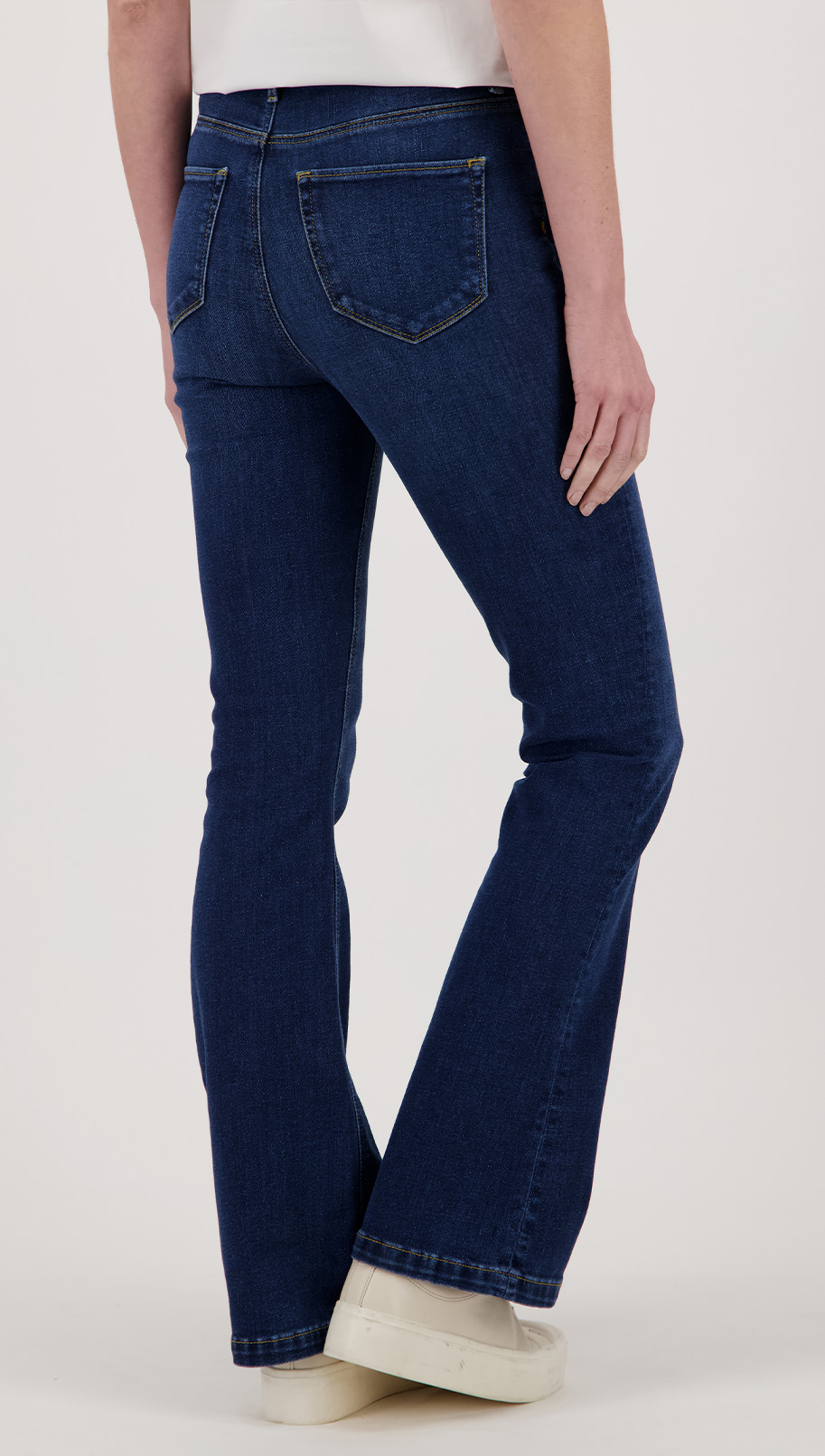lars slim fit jeans achterkant broek
