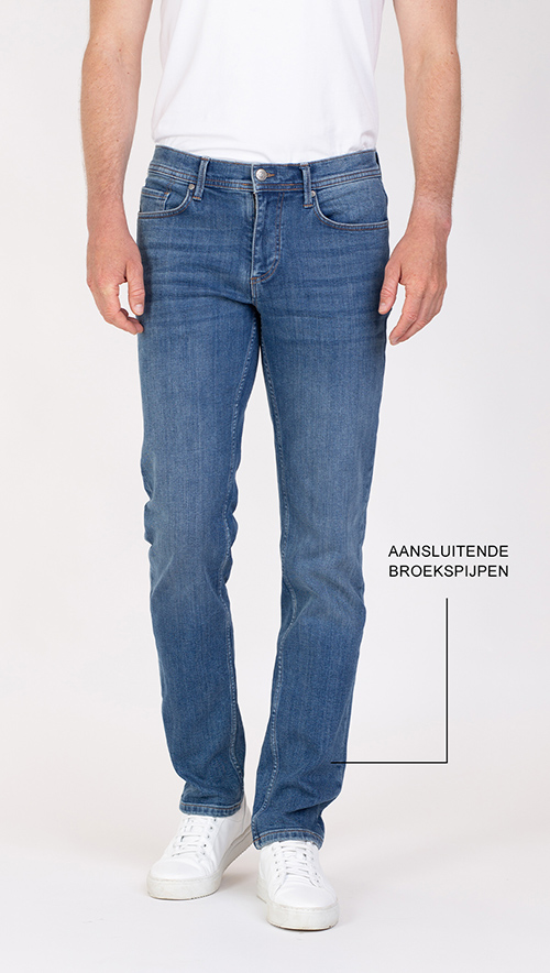 Lars slim fit jeans voorkant van broek